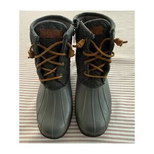 Sperry Women's Saltwater Duck Boots Size 7.5 Gray Quilted Waterproof Outdoors